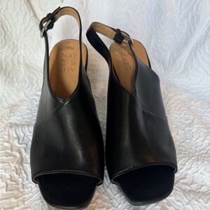 Naturalizer Black Leather Slingback Peep-Toe Heels